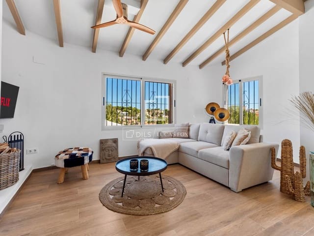 4 chambre Villa/Maison à vendre à Calpe / Calp avec piscine garage - 1 095 000 € (Ref: 9898456)