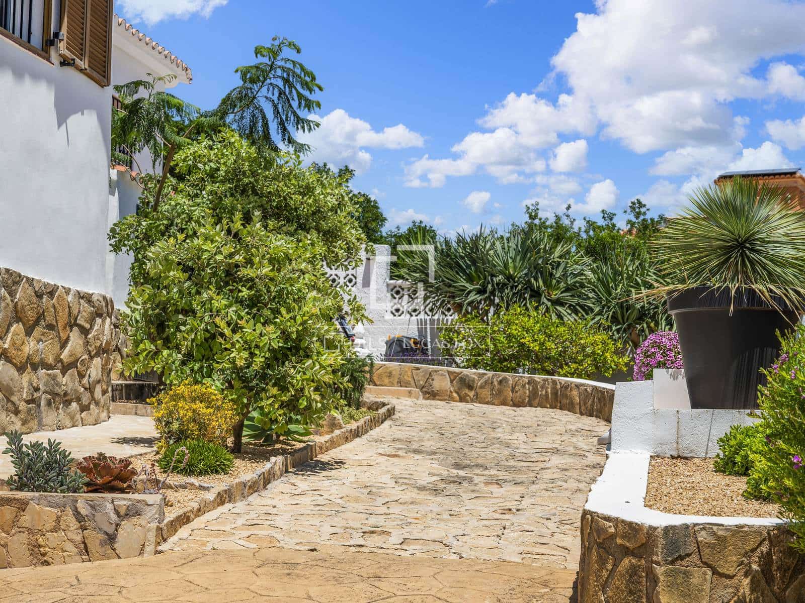 4 chambre Villa/Maison à vendre à Calpe / Calp avec piscine garage - 1 095 000 € (Ref: 9898456)