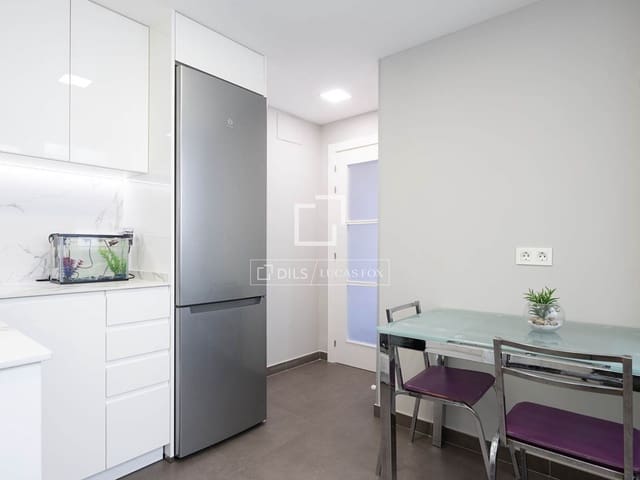 Apartamento de 3 habitaciones en Vigo en venta con garaje - 345.000 € (Ref: 9898458)