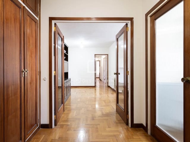 Apartamento de 3 habitaciones en Vigo en venta - 280.000 € (Ref: 9898459)
