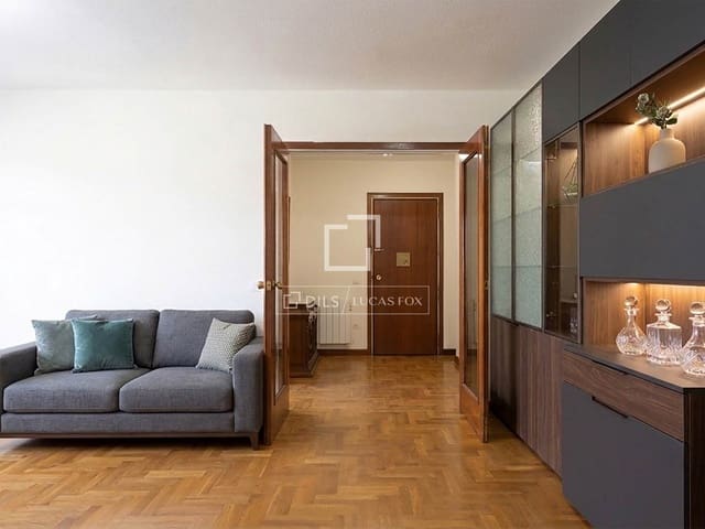 Apartamento de 3 habitaciones en Vigo en venta - 280.000 € (Ref: 9898459)