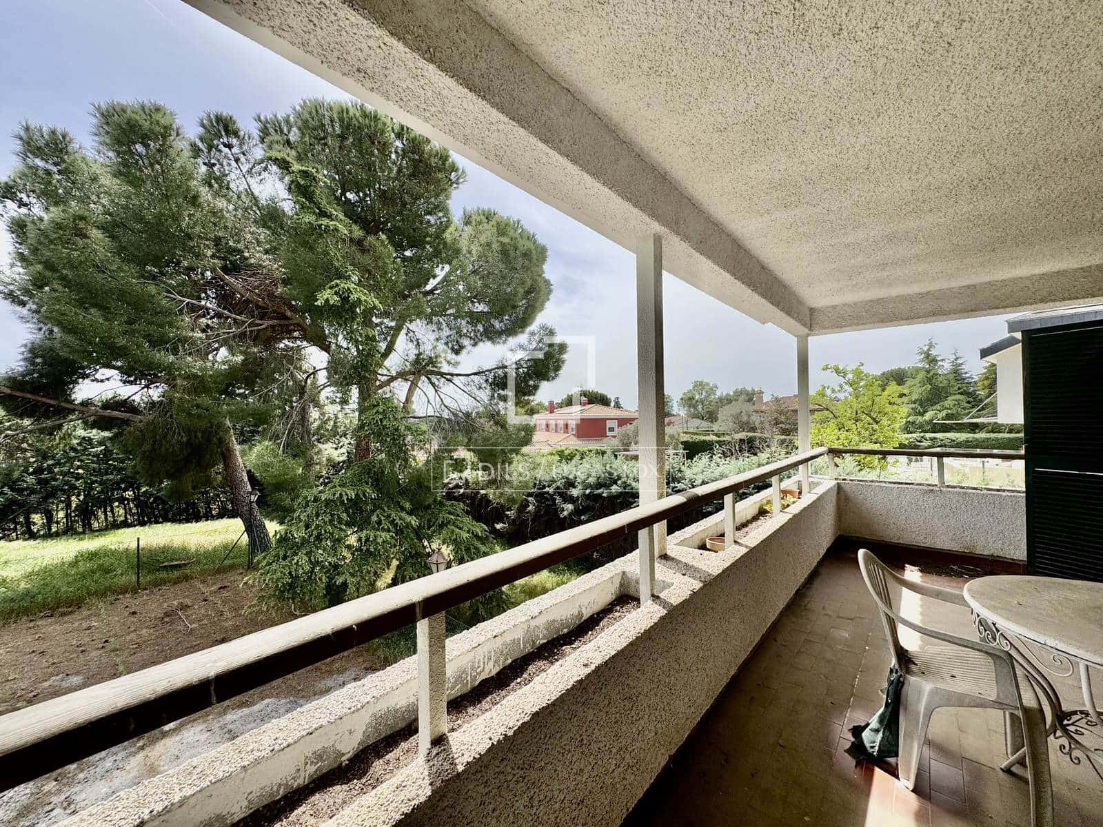 6 quarto Moradia para venda em Boadilla del Monte com piscina garagem - 1 150 000 € (Ref: 9898460)
