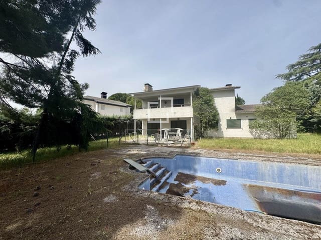 6 quarto Moradia para venda em Boadilla del Monte - 1 150 000 € (Ref: 9898460)