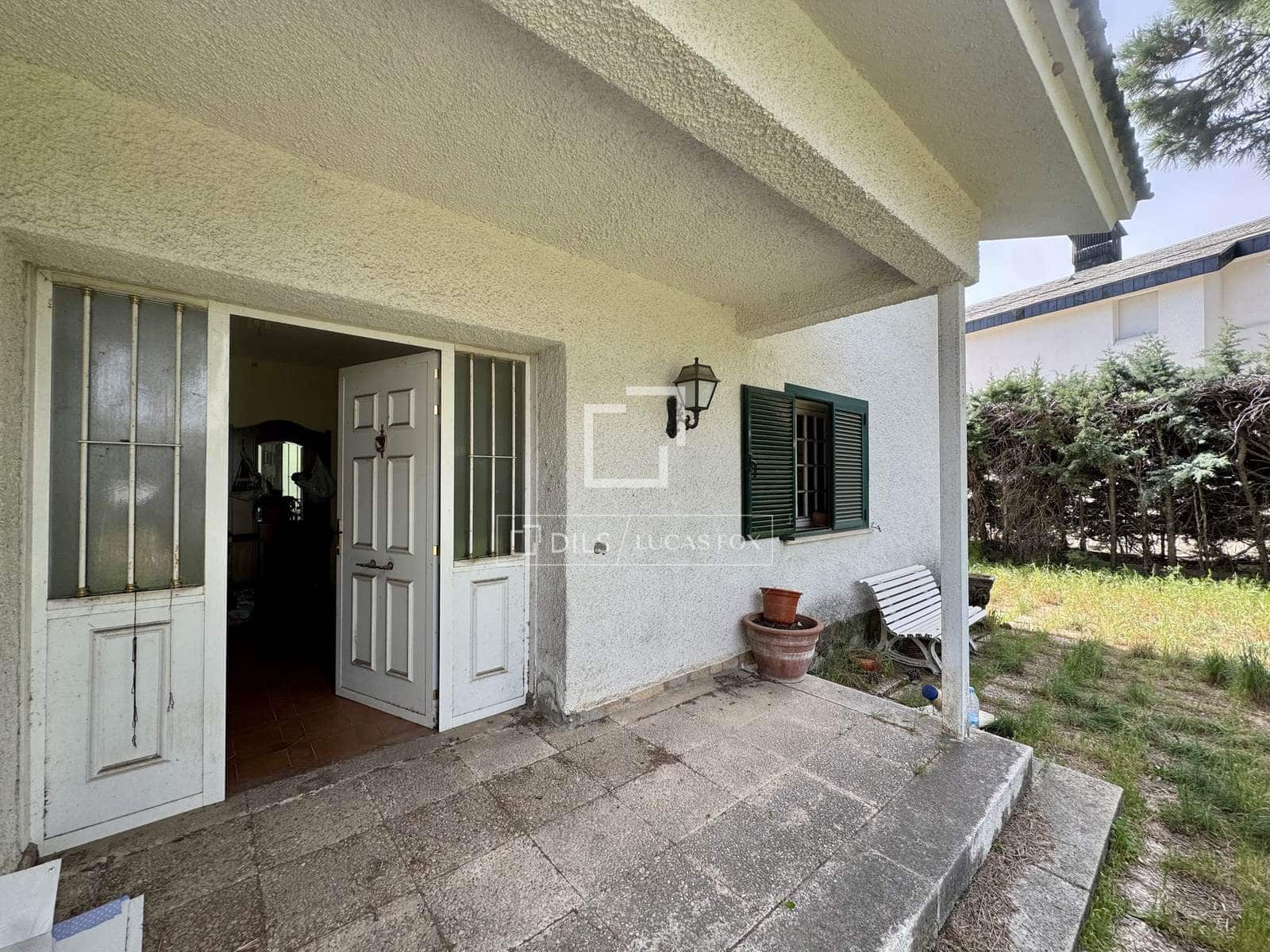 6 quarto Moradia para venda em Boadilla del Monte com piscina garagem - 1 150 000 € (Ref: 9898460)