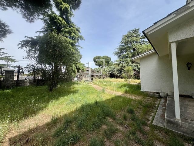 6 quarto Moradia para venda em Boadilla del Monte - 1 150 000 € (Ref: 9898460)