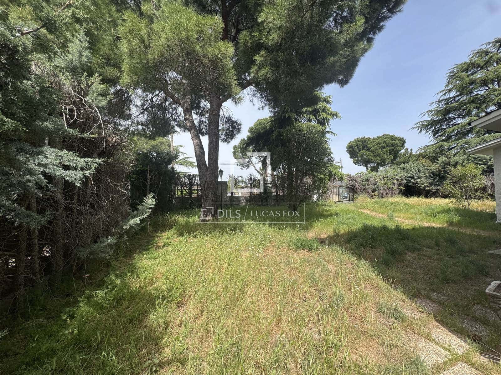 6 quarto Moradia para venda em Boadilla del Monte com piscina garagem - 1 150 000 € (Ref: 9898460)