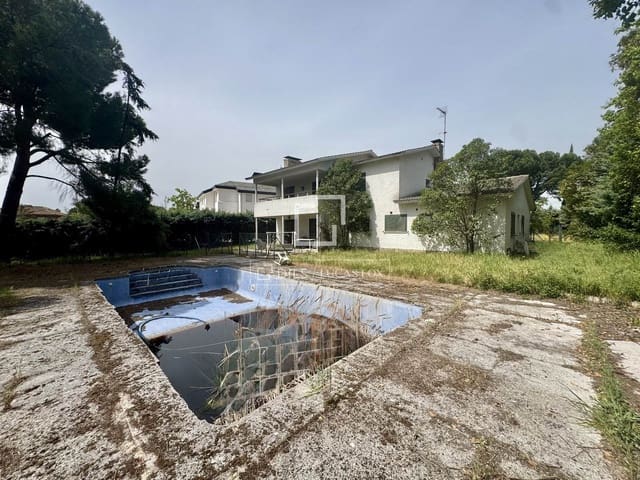 6 quarto Moradia para venda em Boadilla del Monte - 1 150 000 € (Ref: 9898460)