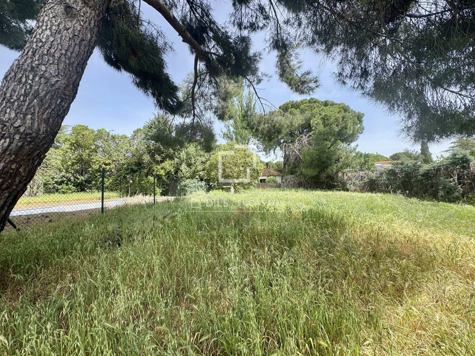6 quarto Moradia para venda em Boadilla del Monte com piscina garagem - 1 150 000 € (Ref: 9898460)