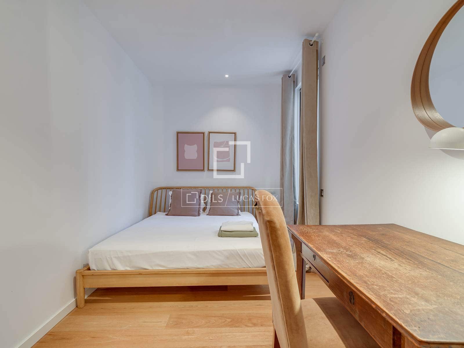 2 sypialnia Penthouse na sprzedaż w Miasto Barcelona z garażem - 1 150 000 € (Ref: 9902087)