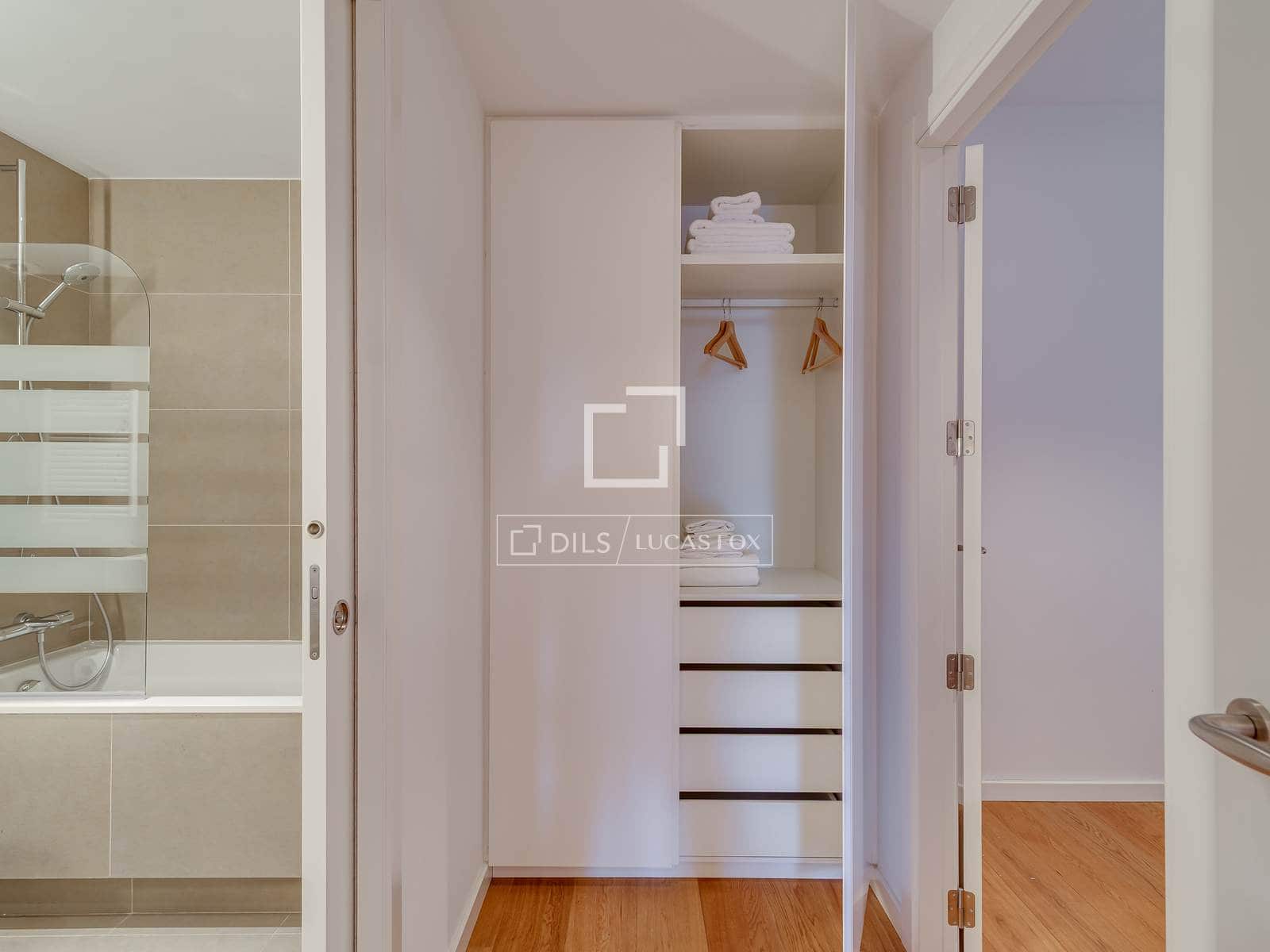 2 sypialnia Penthouse na sprzedaż w Miasto Barcelona z garażem - 1 150 000 € (Ref: 9902087)