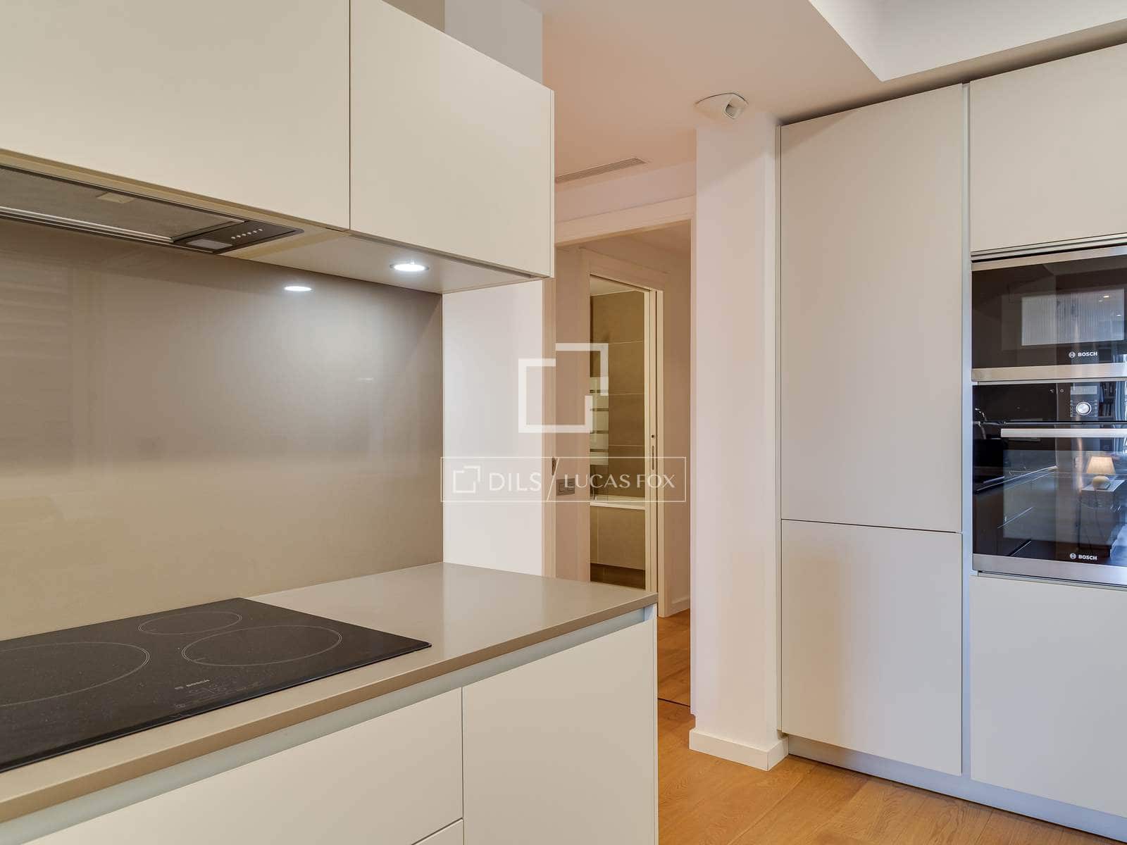 2 sypialnia Penthouse na sprzedaż w Miasto Barcelona z garażem - 1 150 000 € (Ref: 9902087)