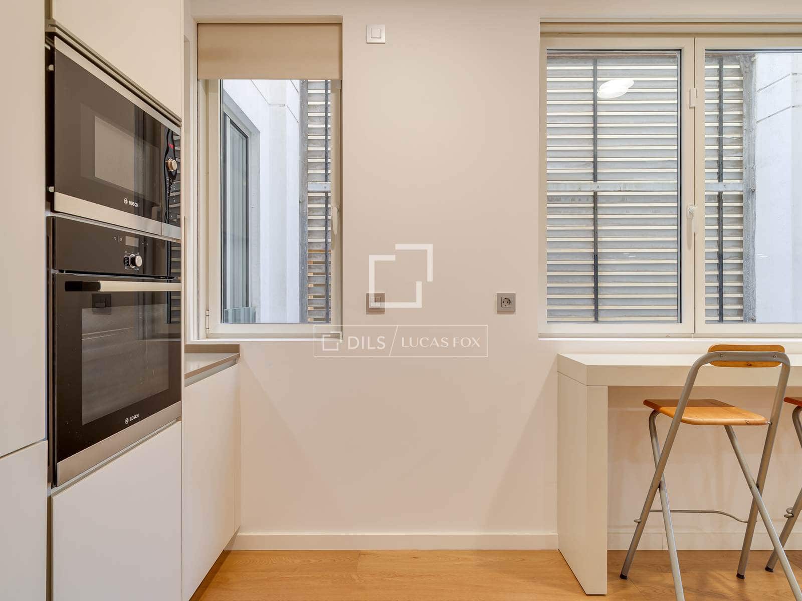 2 sypialnia Penthouse na sprzedaż w Miasto Barcelona z garażem - 1 150 000 € (Ref: 9902087)