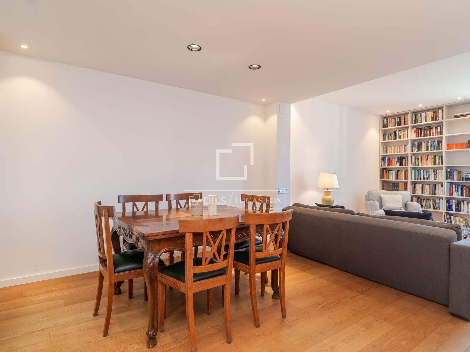 2 sypialnia Penthouse na sprzedaż w Miasto Barcelona z garażem - 1 150 000 € (Ref: 9902087)