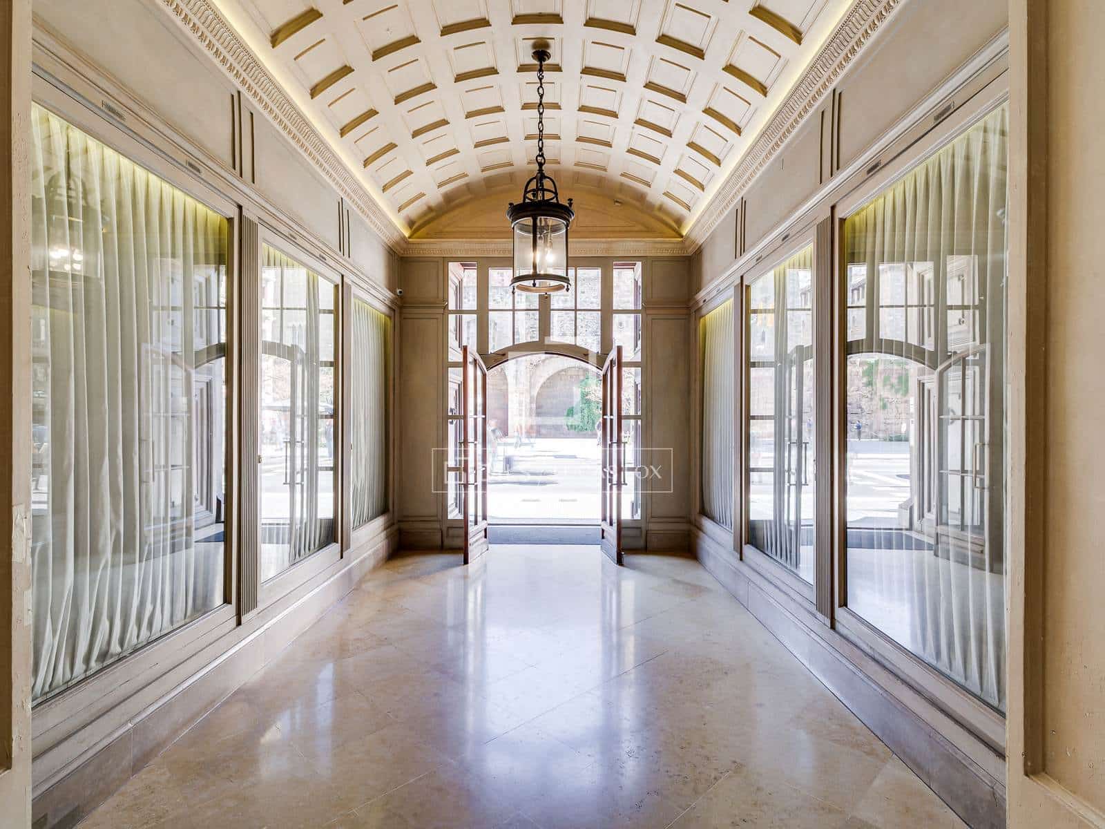 2 sypialnia Penthouse na sprzedaż w Miasto Barcelona z garażem - 1 150 000 € (Ref: 9902087)
