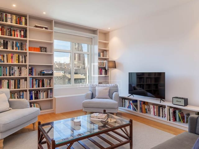 2 sypialnia Penthouse na sprzedaż w Miasto Barcelona z garażem - 1 150 000 € (Ref: 9902087)