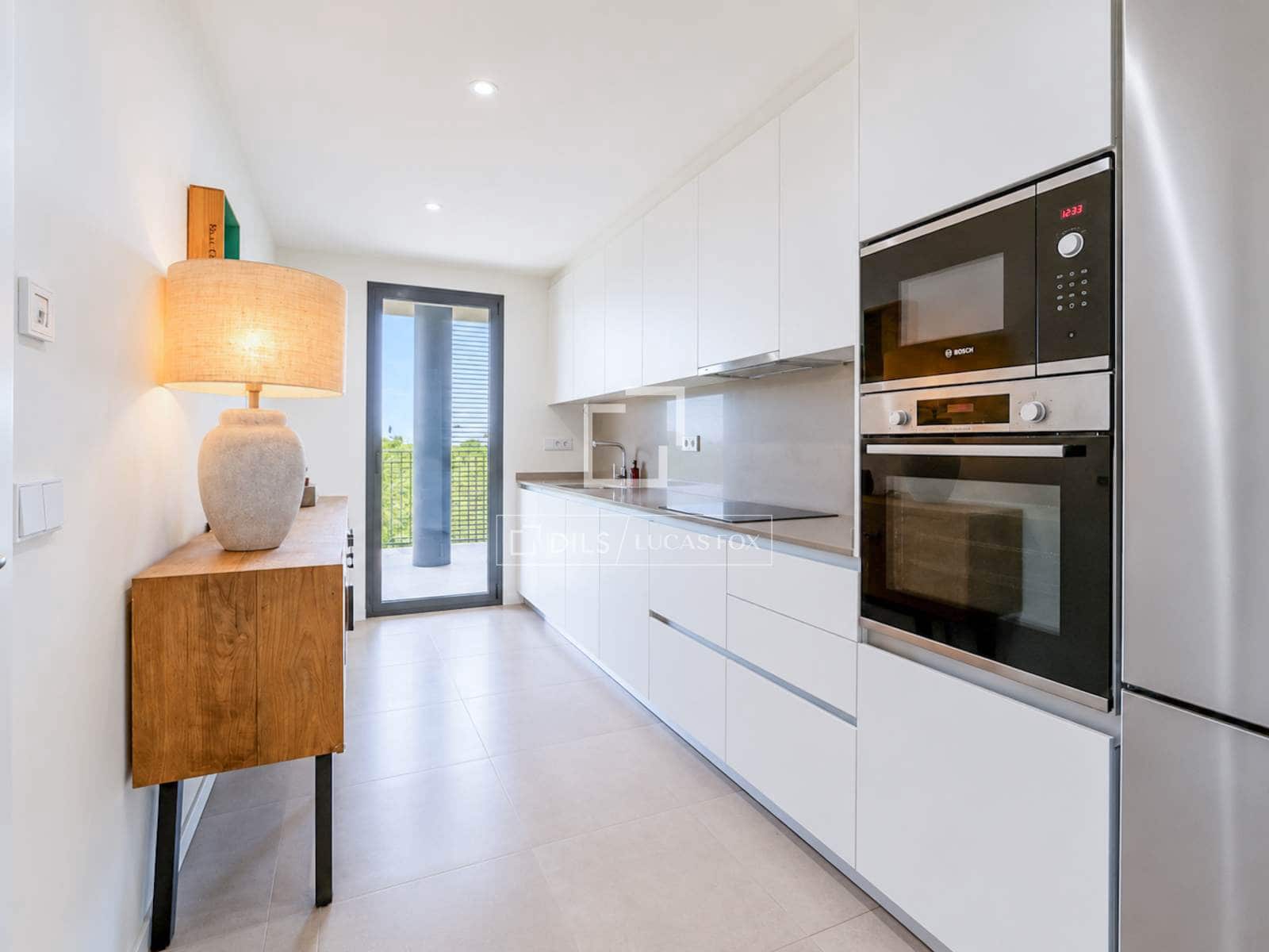 3 soveværelse Lejlighed til salg i Sitges med swimmingpool garage - € 790.000 (Ref: 9902089)