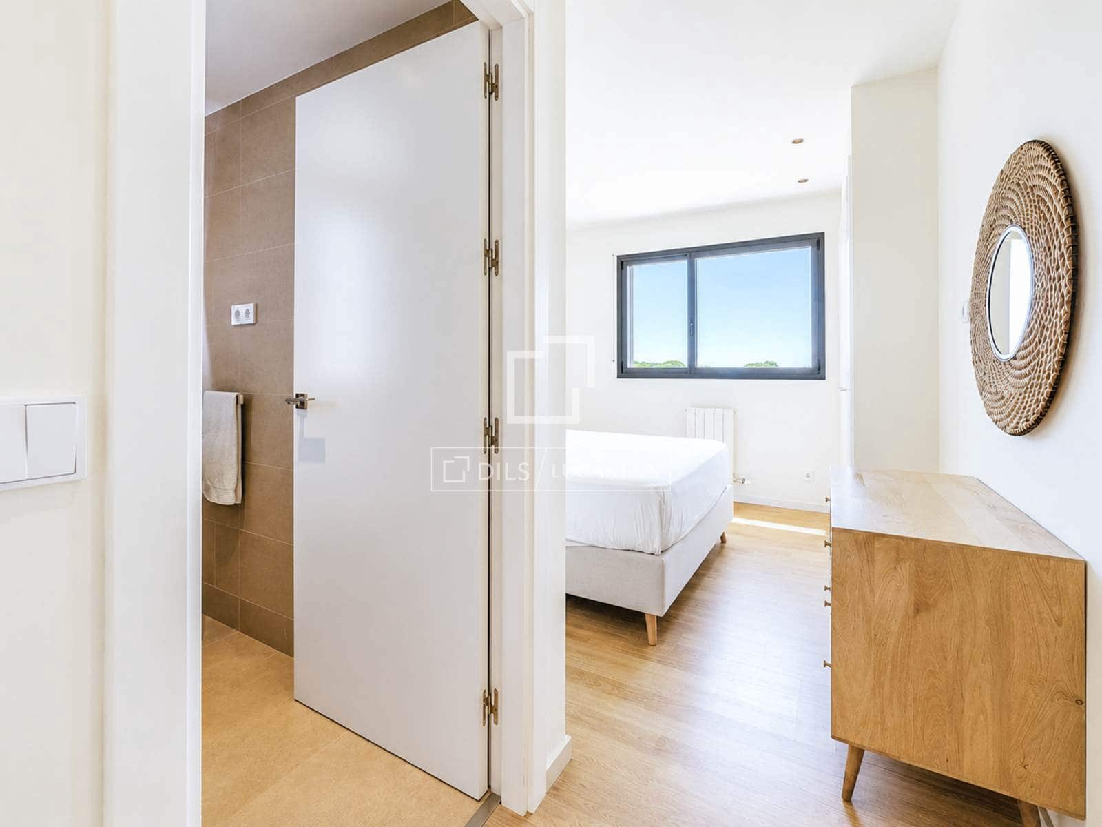 3 soveværelse Lejlighed til salg i Sitges med swimmingpool garage - € 790.000 (Ref: 9902089)