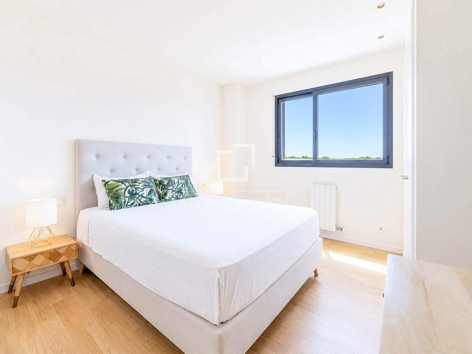 3 soveværelse Lejlighed til salg i Sitges med swimmingpool garage - € 790.000 (Ref: 9902089)