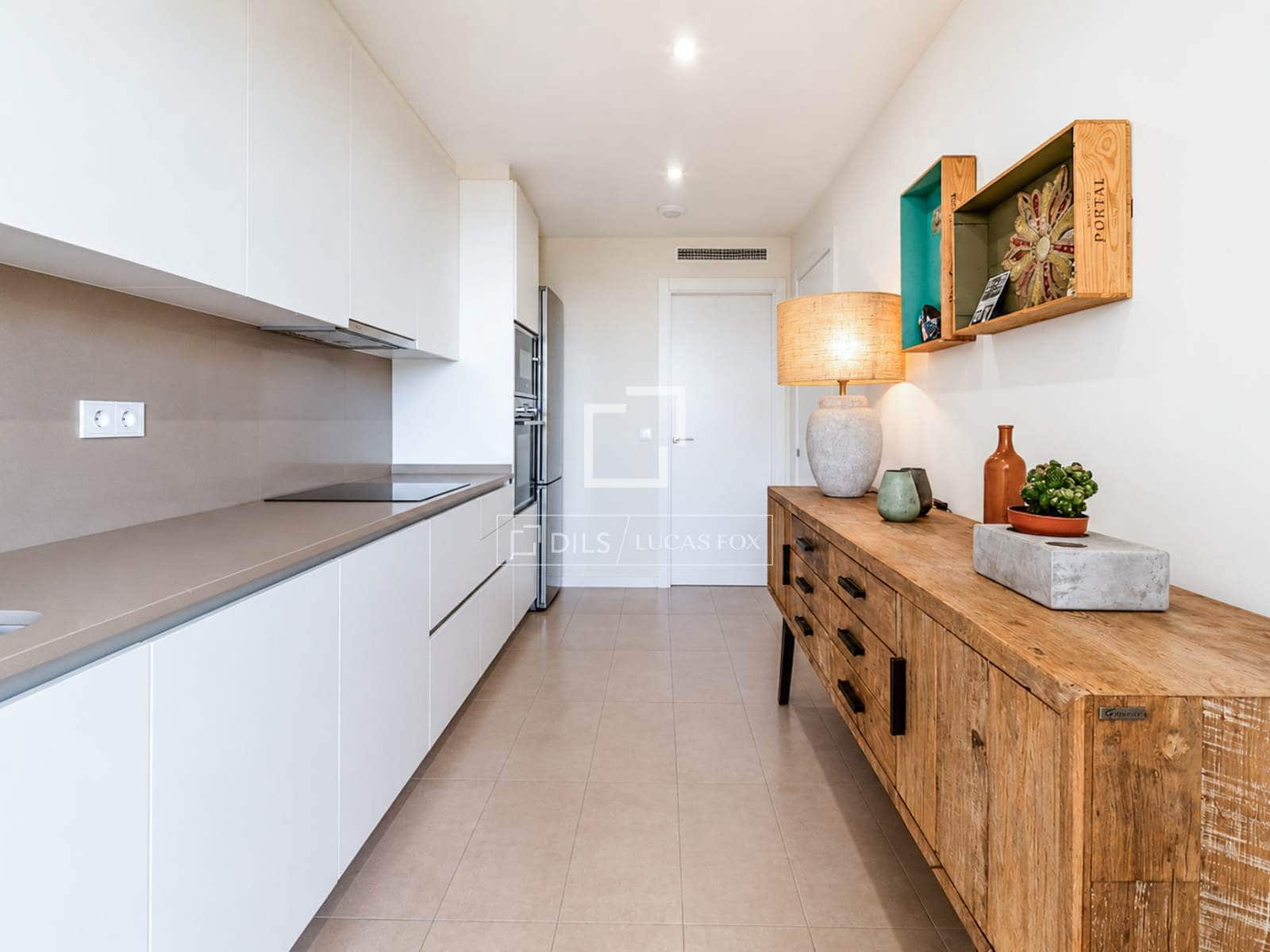 3 soveværelse Lejlighed til salg i Sitges med swimmingpool garage - € 790.000 (Ref: 9902089)