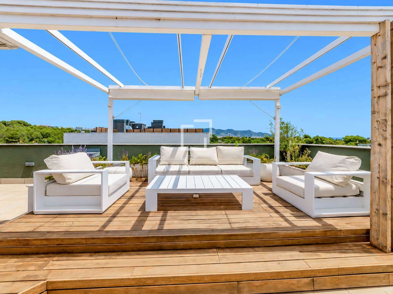 3 soveværelse Lejlighed til salg i Sitges med swimmingpool garage - € 790.000 (Ref: 9902089)