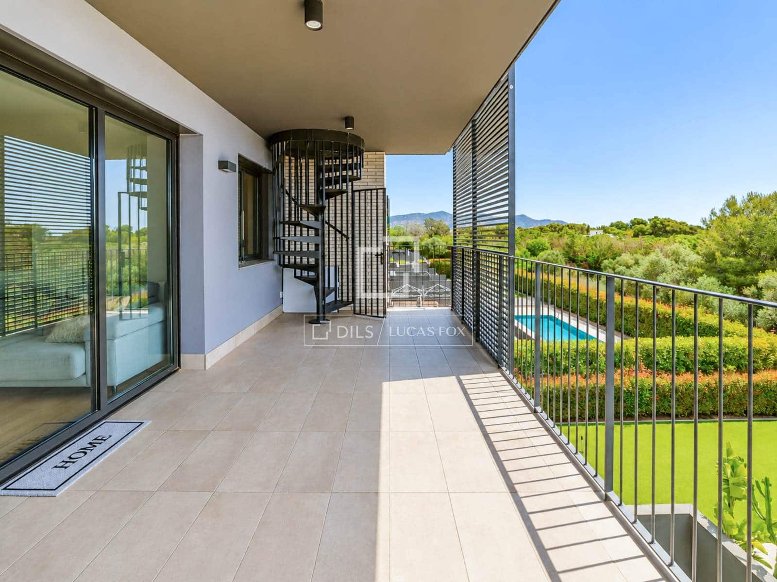 3 soveværelse Lejlighed til salg i Sitges med swimmingpool garage - € 790.000 (Ref: 9902089)