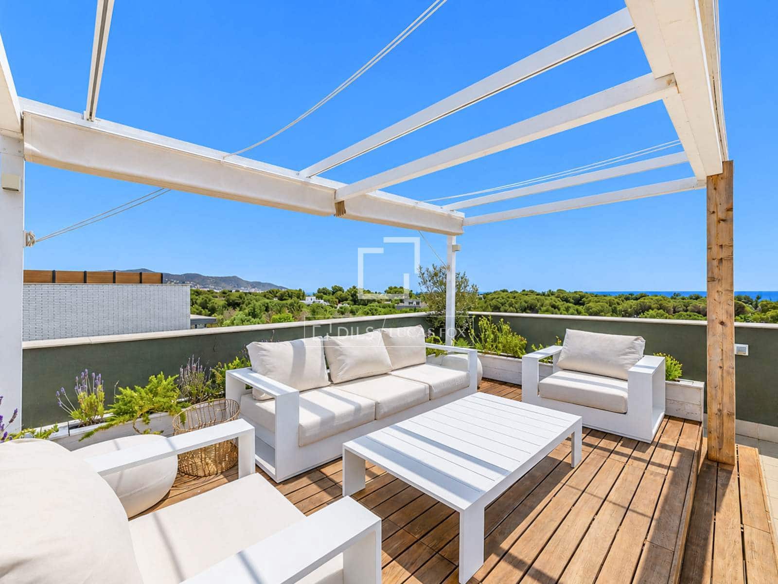 3 soveværelse Lejlighed til salg i Sitges med swimmingpool garage - € 790.000 (Ref: 9902089)