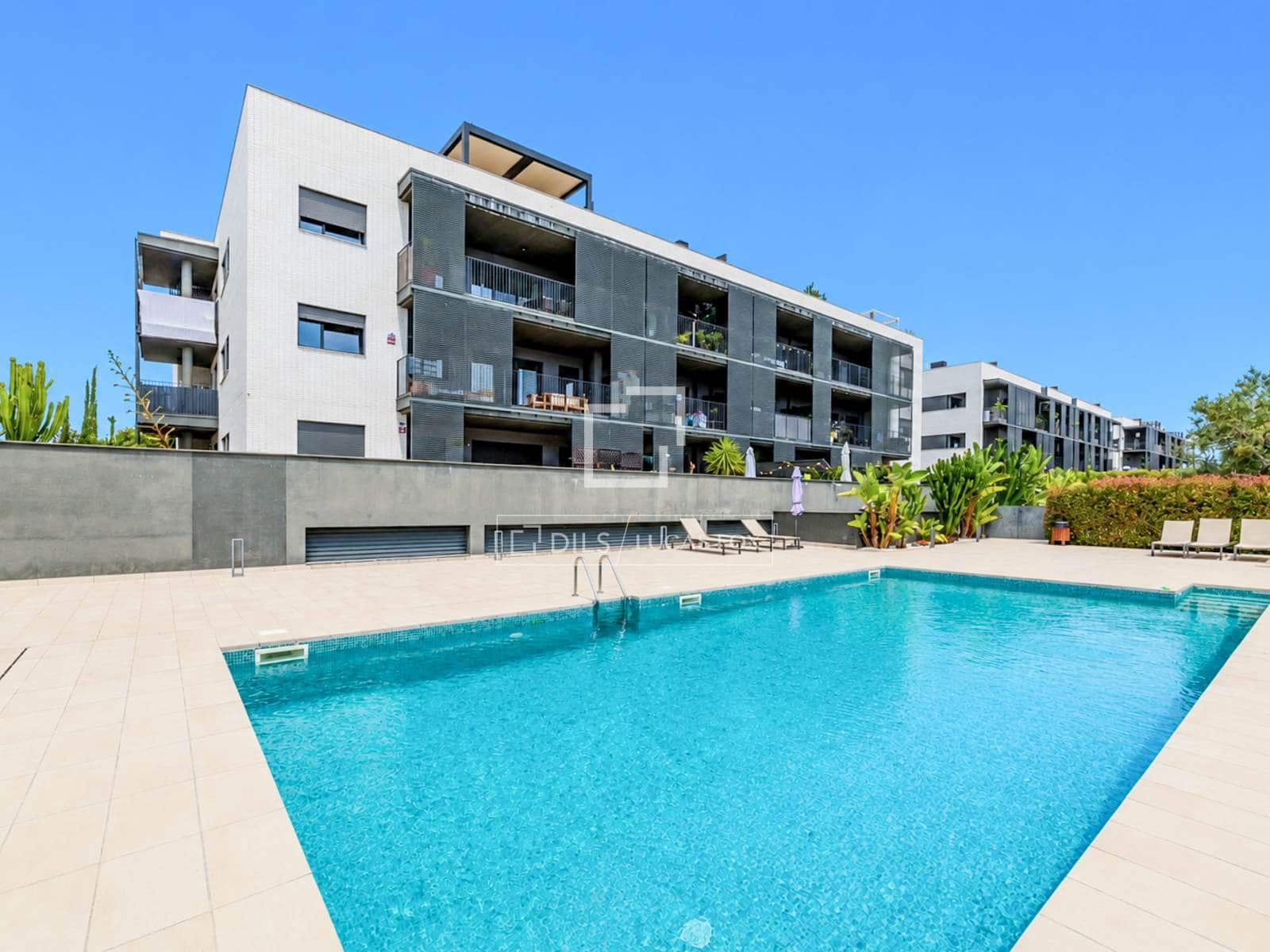 3 soveværelse Lejlighed til salg i Sitges med swimmingpool garage - € 790.000 (Ref: 9902089)