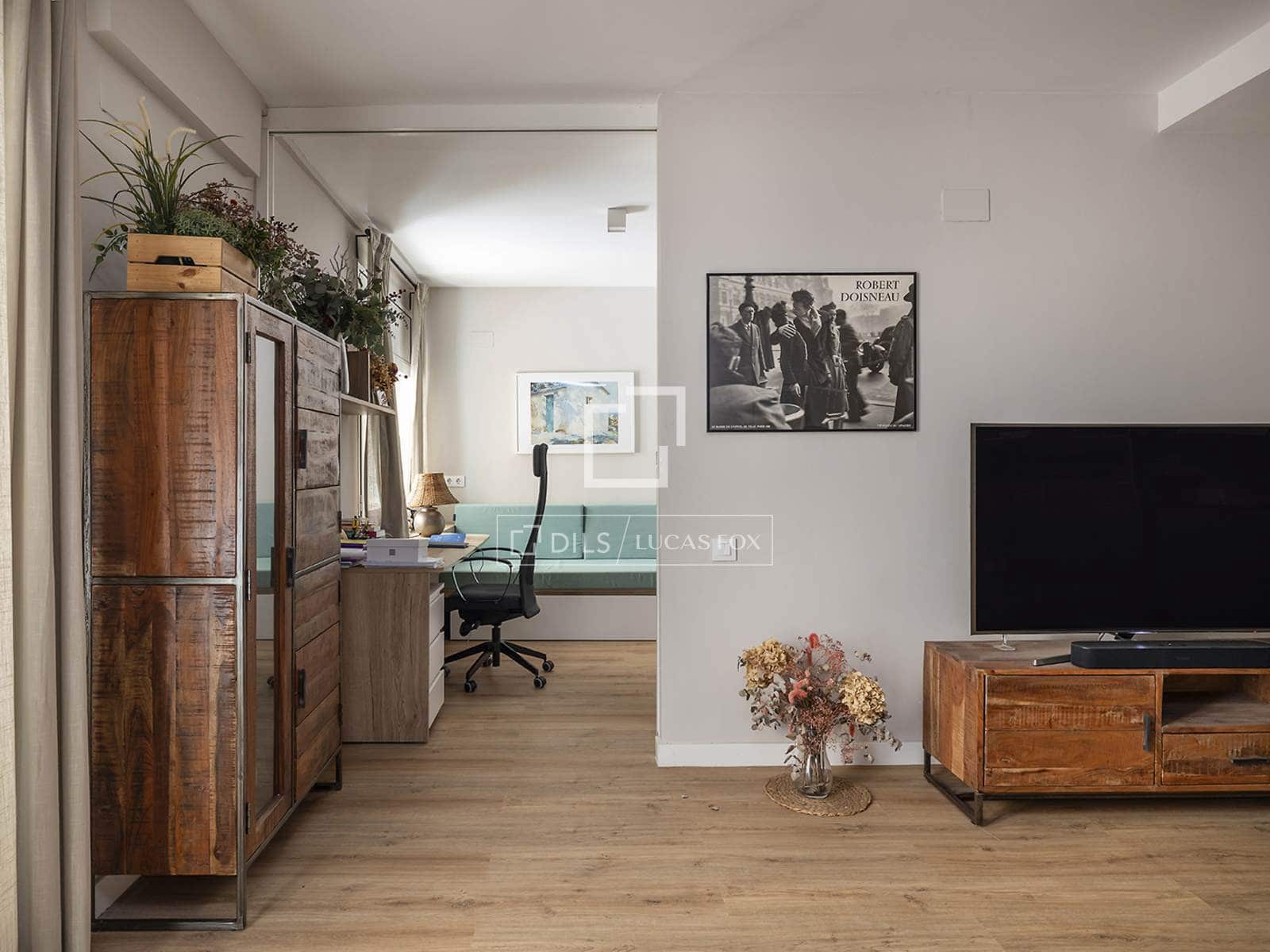 Appartement de 2 chambres à louer à Barcelone ville avec piscine garage - 2 562 € (Ref: 9902183)