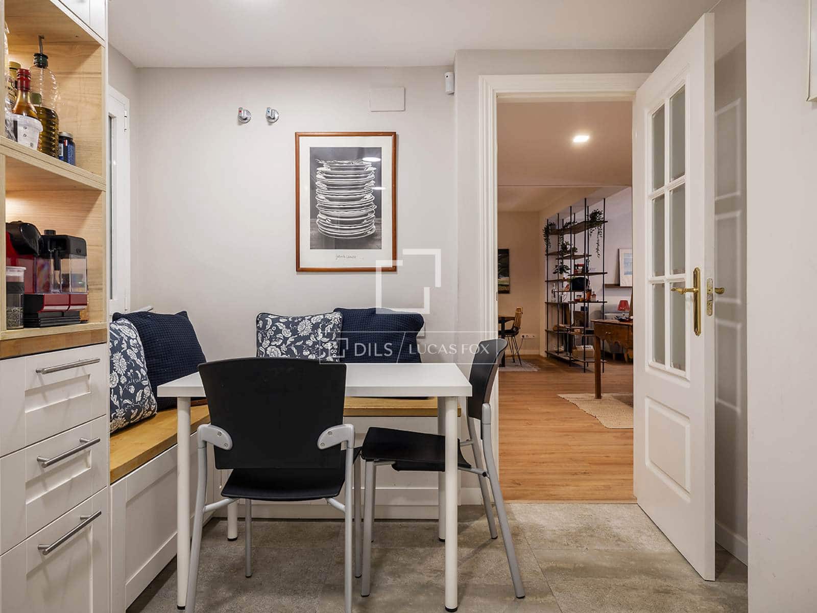 Appartement de 2 chambres à louer à Barcelone ville avec piscine garage - 2 562 € (Ref: 9902183)