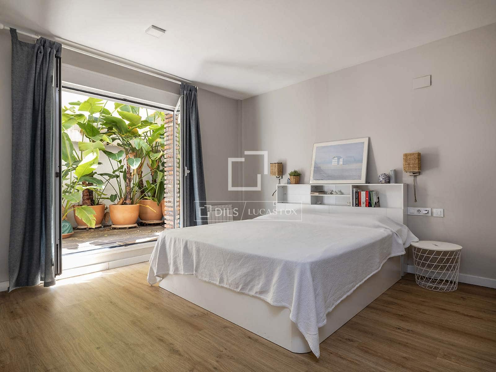 Appartement de 2 chambres à louer à Barcelone ville avec piscine garage - 2 562 € (Ref: 9902183)