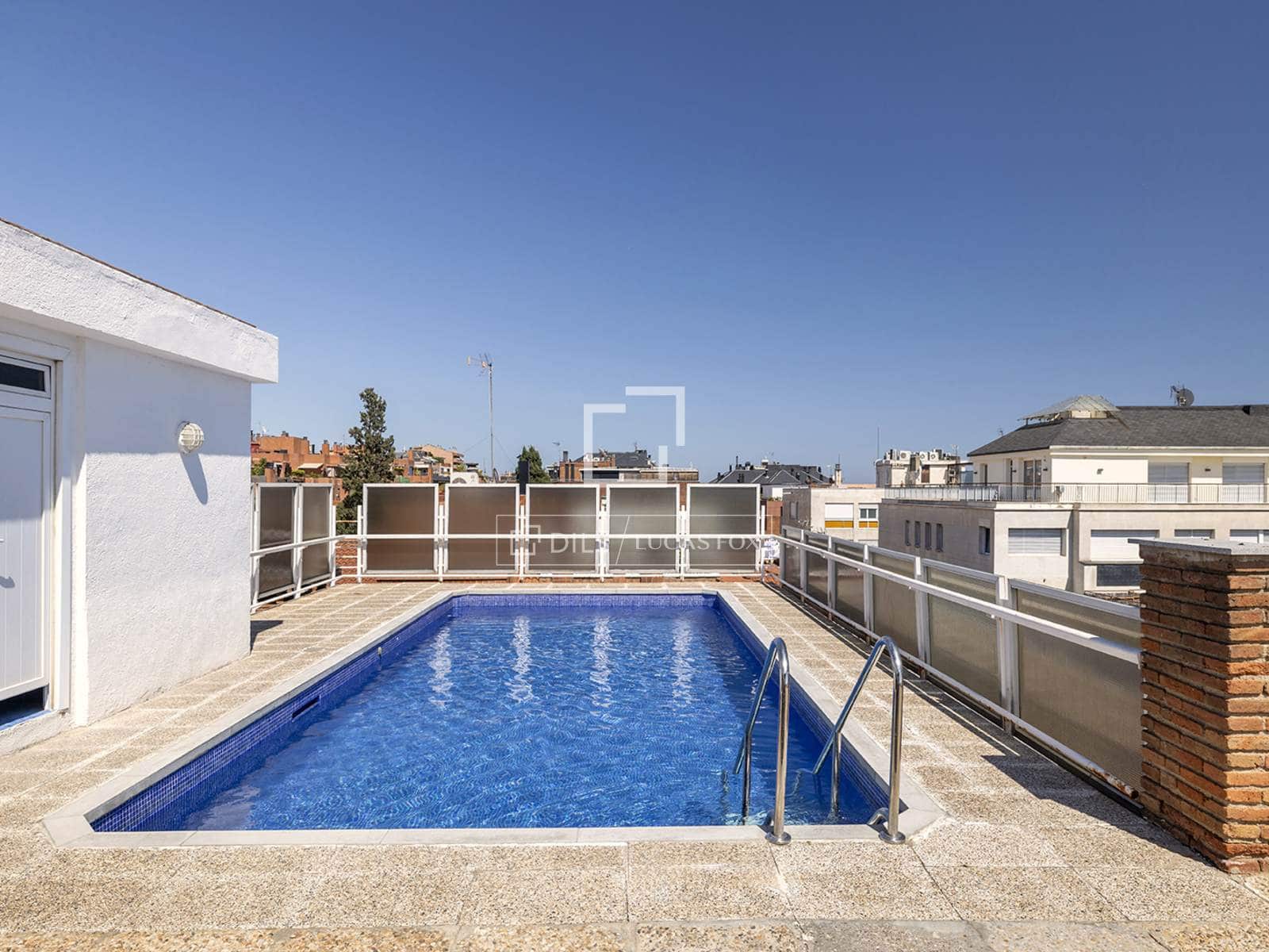 Appartement de 2 chambres à louer à Barcelone ville avec piscine garage - 2 562 € (Ref: 9902183)