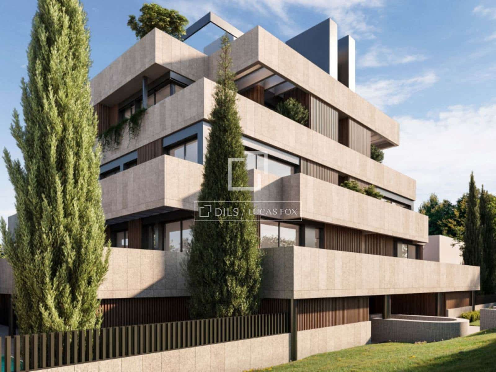 2 quarto Penthouse para venda em Madrid cidade com piscina garagem - 2 280 000 € (Ref: 9902185)