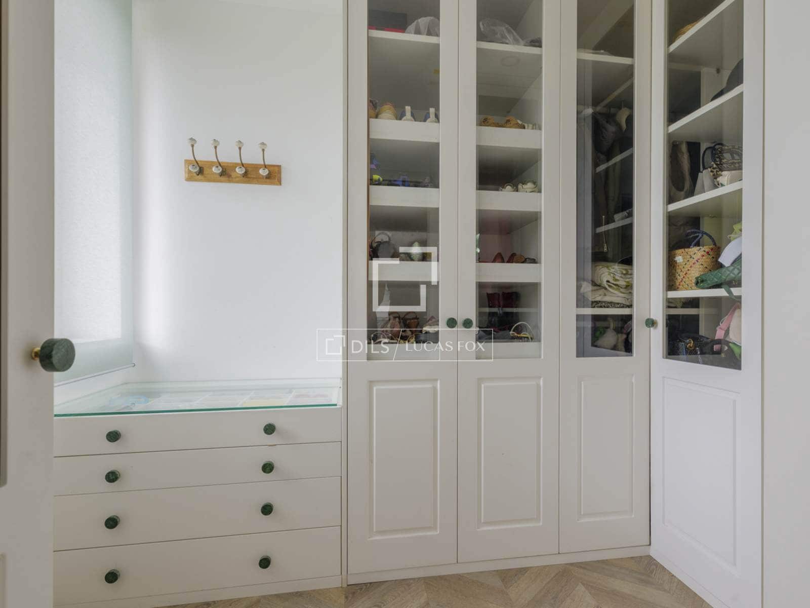 5 sovrum Villa till salu i Boadilla del Monte med pool garage - 1 250 000 € (Ref: 9902325)
