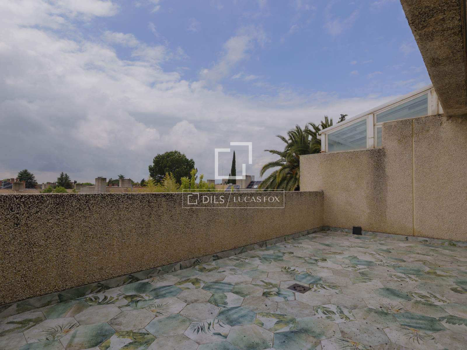 5 sovrum Villa till salu i Boadilla del Monte med pool garage - 1 250 000 € (Ref: 9902325)