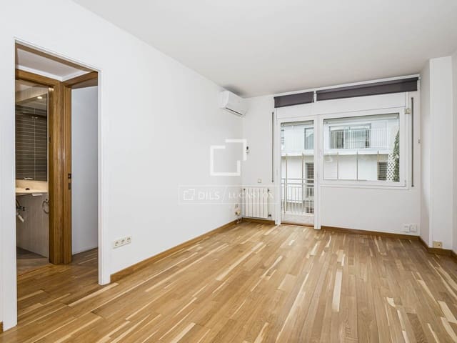 4 makuuhuone Huoneisto myytävänä paikassa Sant Cugat del Vallès - 635 000 € (Ref: 9902329)