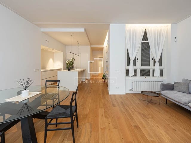 Apartamento de 2 habitaciones en Barcelona ciudad en alquiler - 4.700 € (Ref: 9902399)
