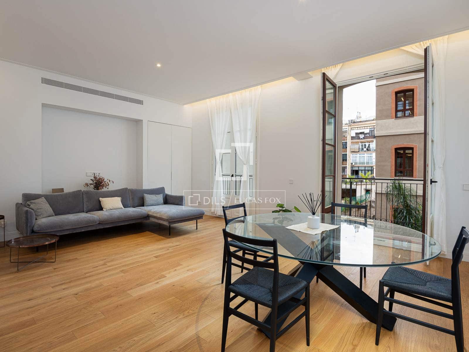 Apartamento de 2 habitaciones en Barcelona ciudad en alquiler - 4.700 € (Ref: 9902399)