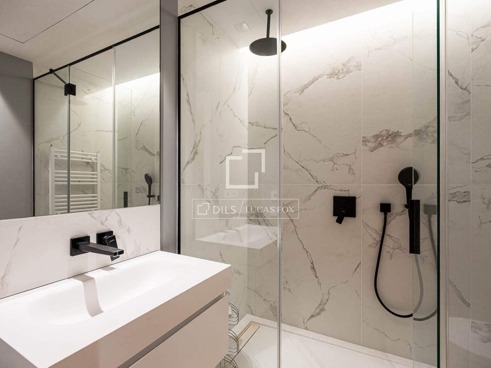 Apartamento de 2 habitaciones en Barcelona ciudad en alquiler - 4.700 € (Ref: 9902399)