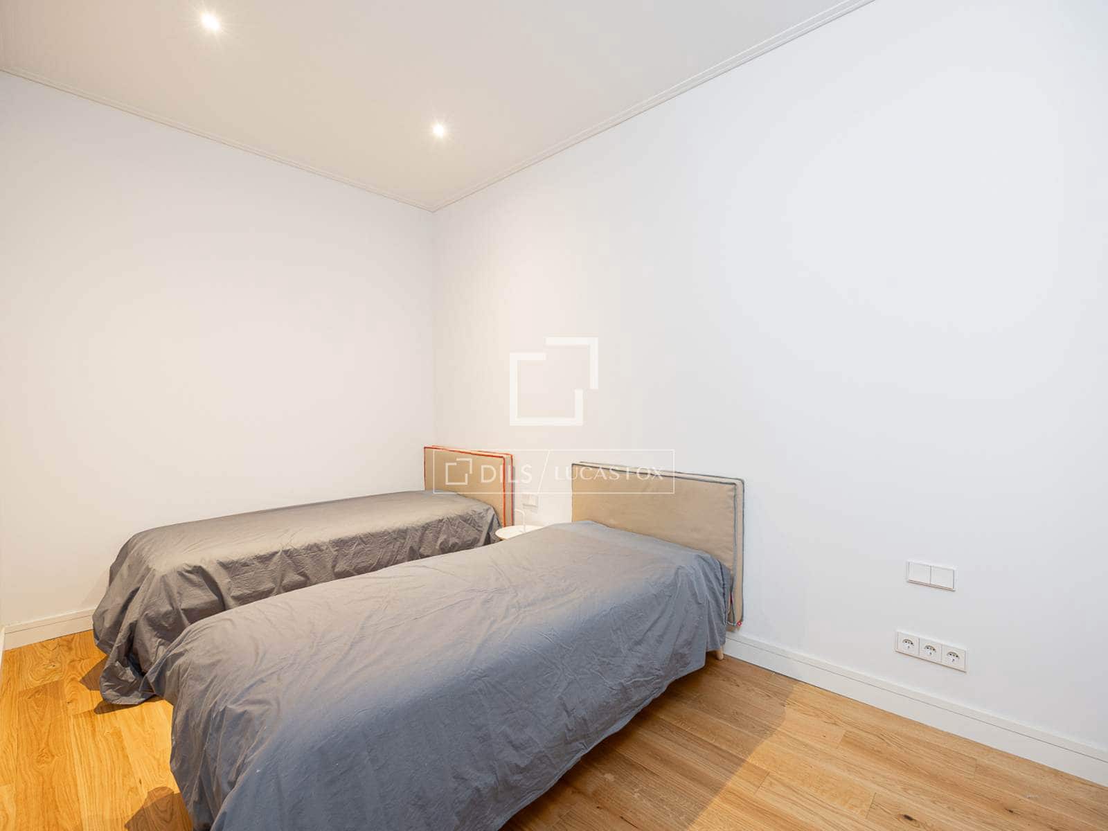 Apartamento de 2 habitaciones en Barcelona ciudad en alquiler - 4.700 € (Ref: 9902399)