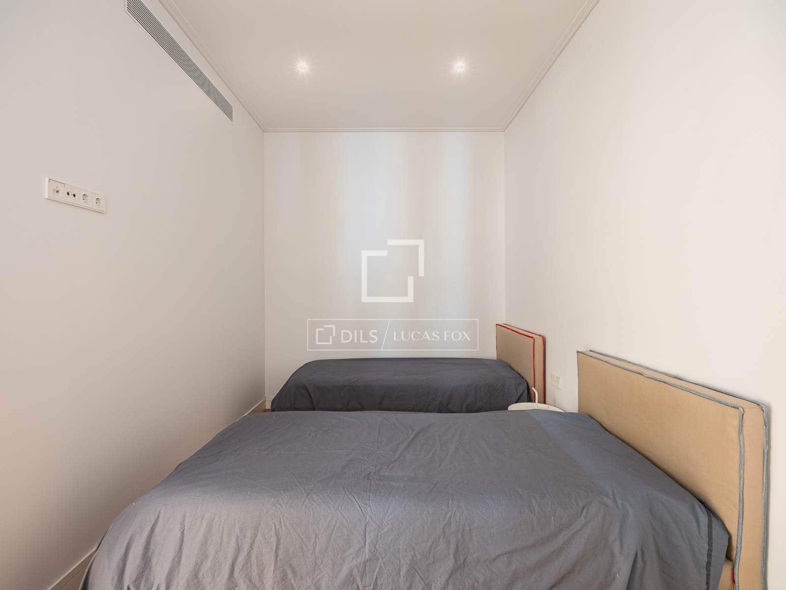 Apartamento de 2 habitaciones en Barcelona ciudad en alquiler - 4.700 € (Ref: 9902399)