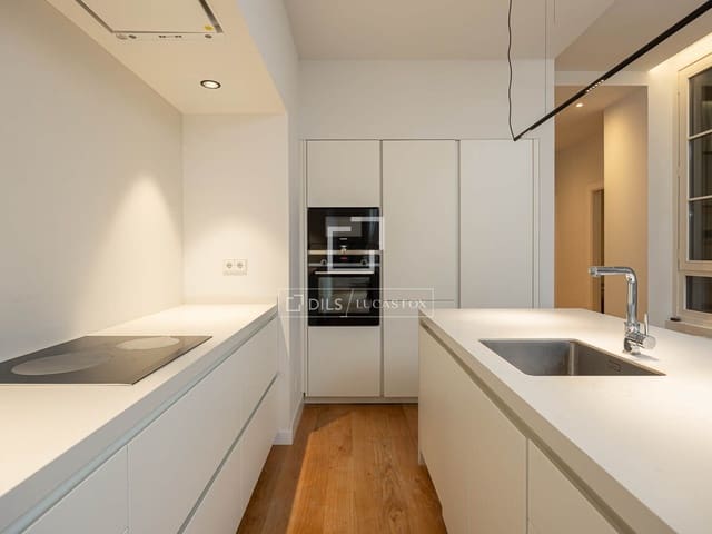 Apartamento de 2 habitaciones en Barcelona ciudad en alquiler - 4.700 € (Ref: 9902399)