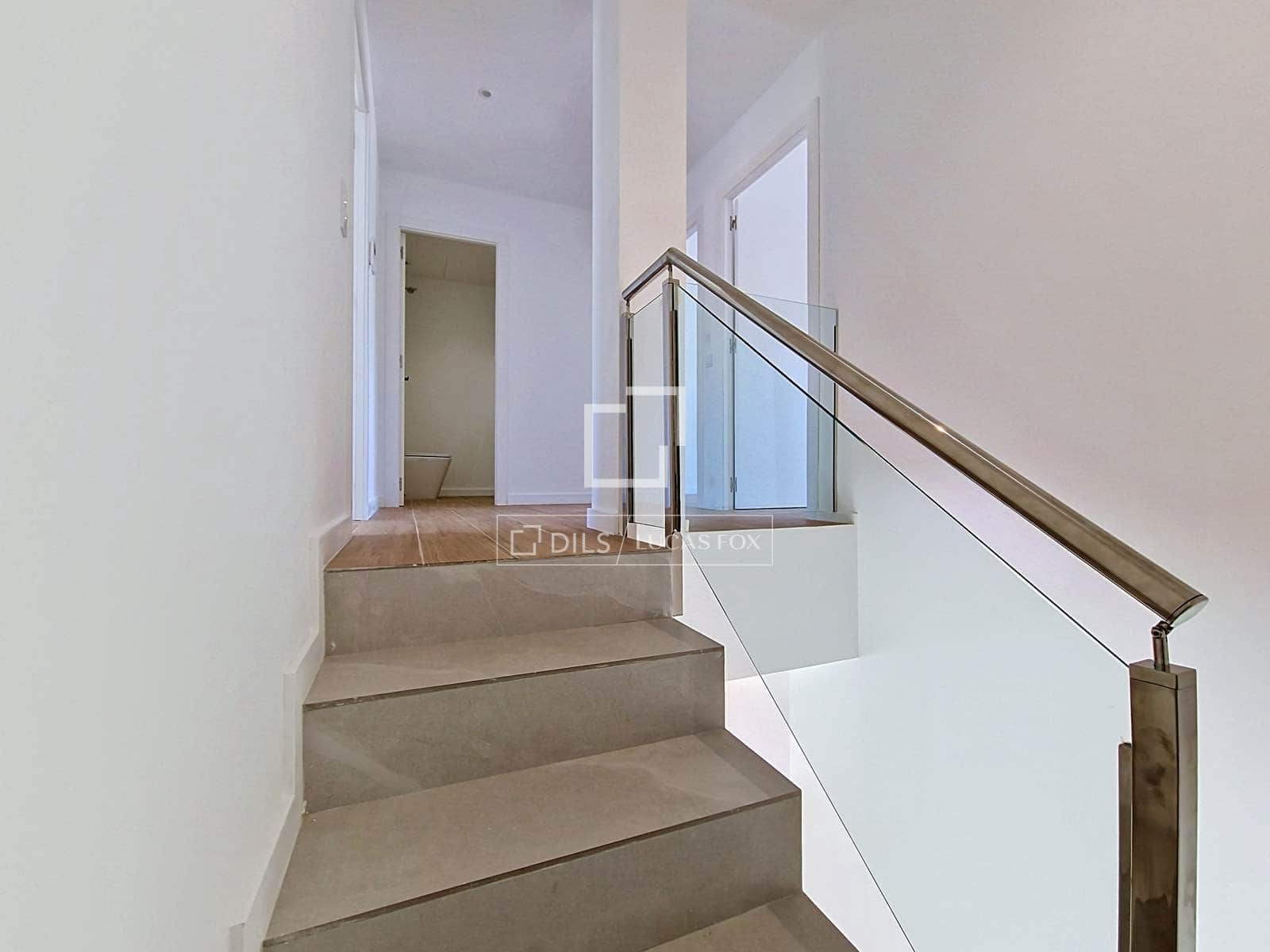4 soverom Villa til salgs i Cunit med svømmebasseng garasje - € 515 000 (Ref: 9902442)