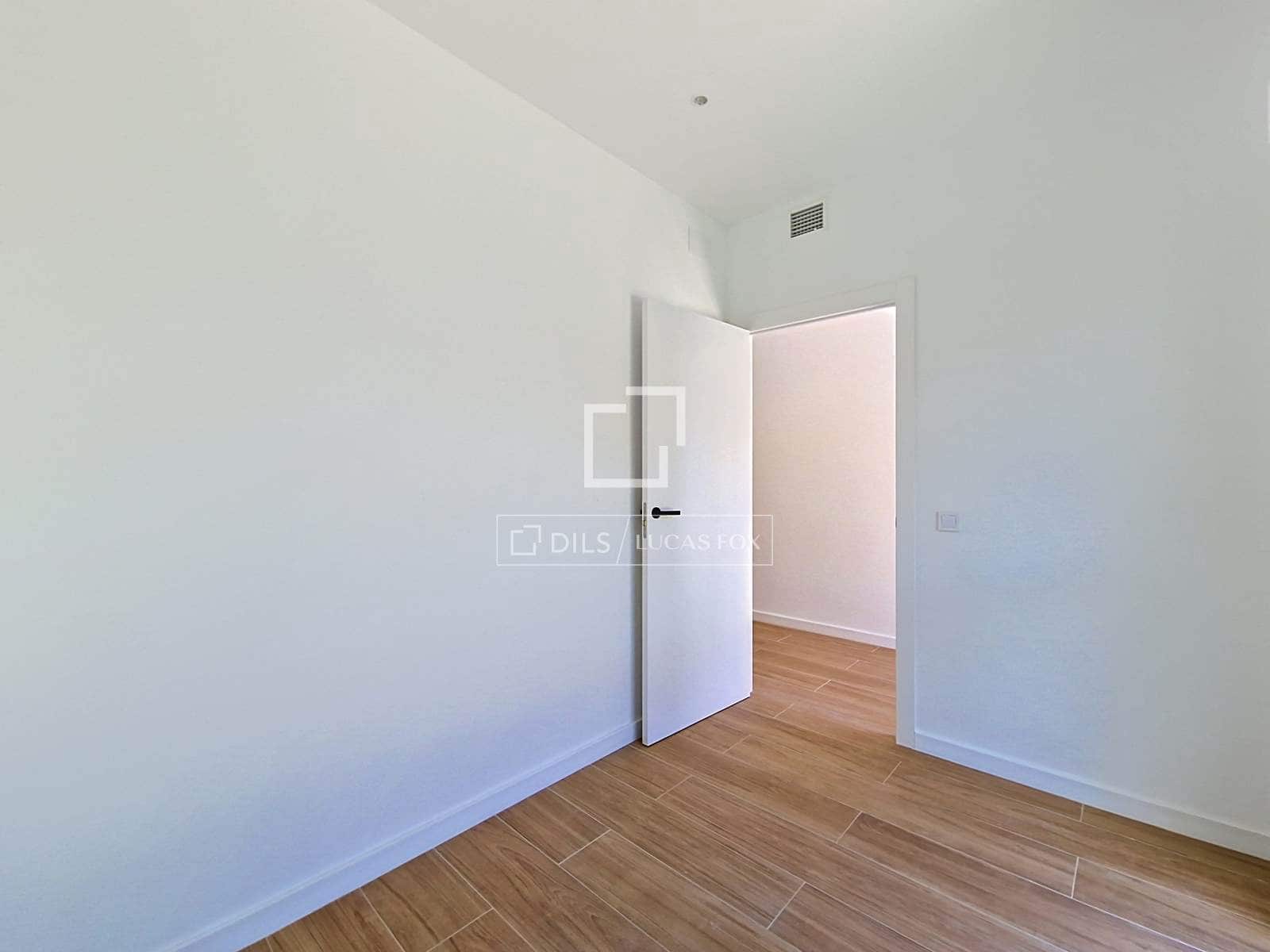4 soverom Villa til salgs i Cunit med svømmebasseng garasje - € 515 000 (Ref: 9902442)
