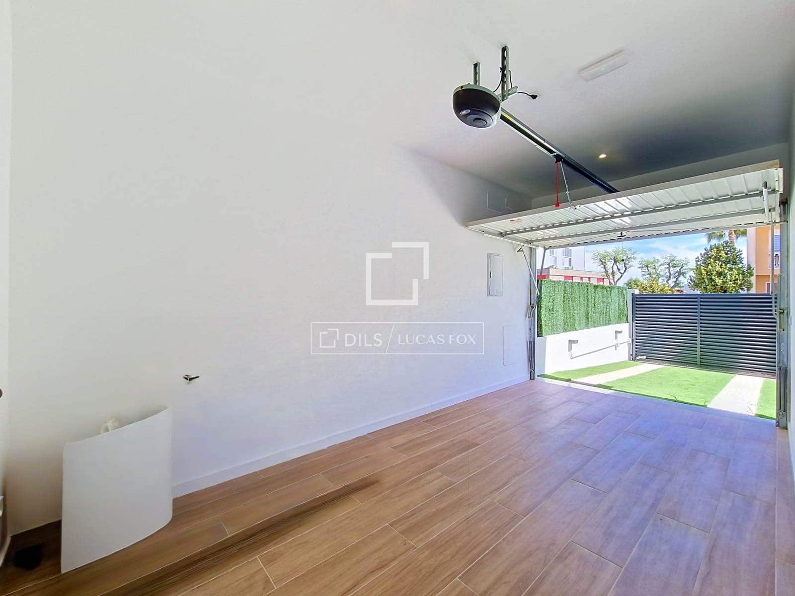 4 soverom Villa til salgs i Cunit med svømmebasseng garasje - € 515 000 (Ref: 9902442)