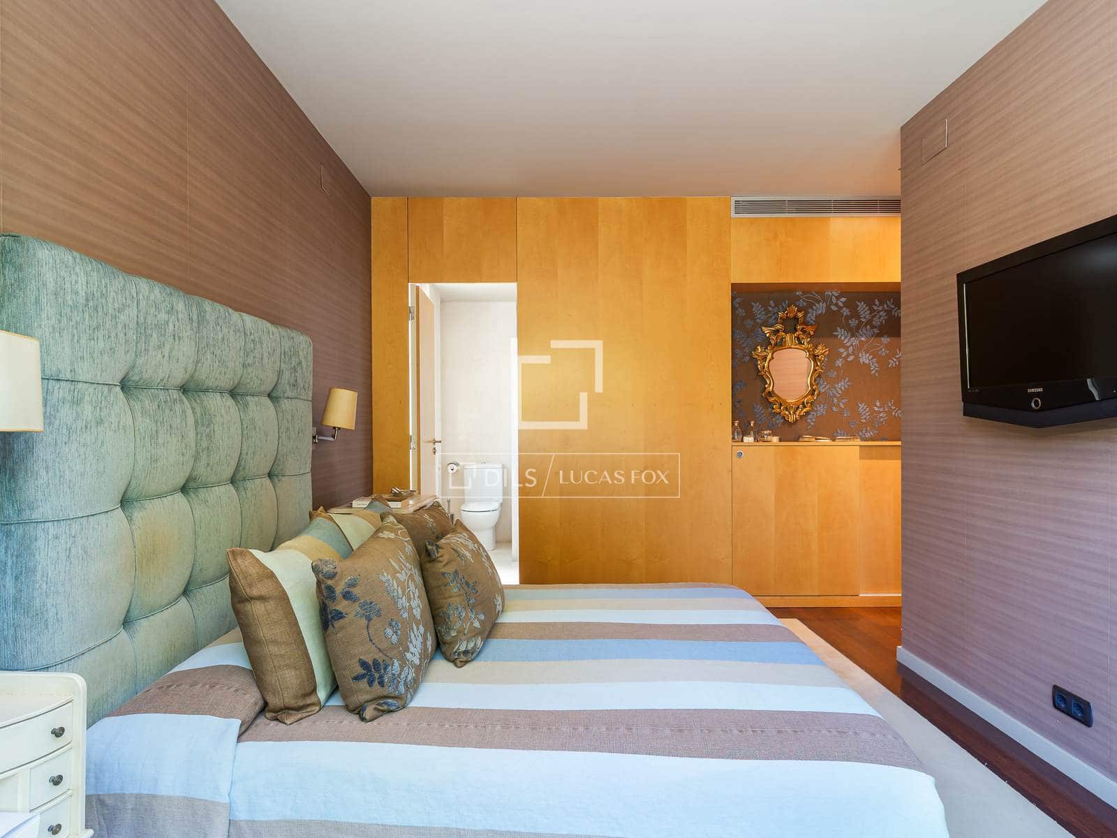 4 sovrum Lägenhet till salu i Barcelona stad med pool garage - 1 950 000 € (Ref: 9904889)