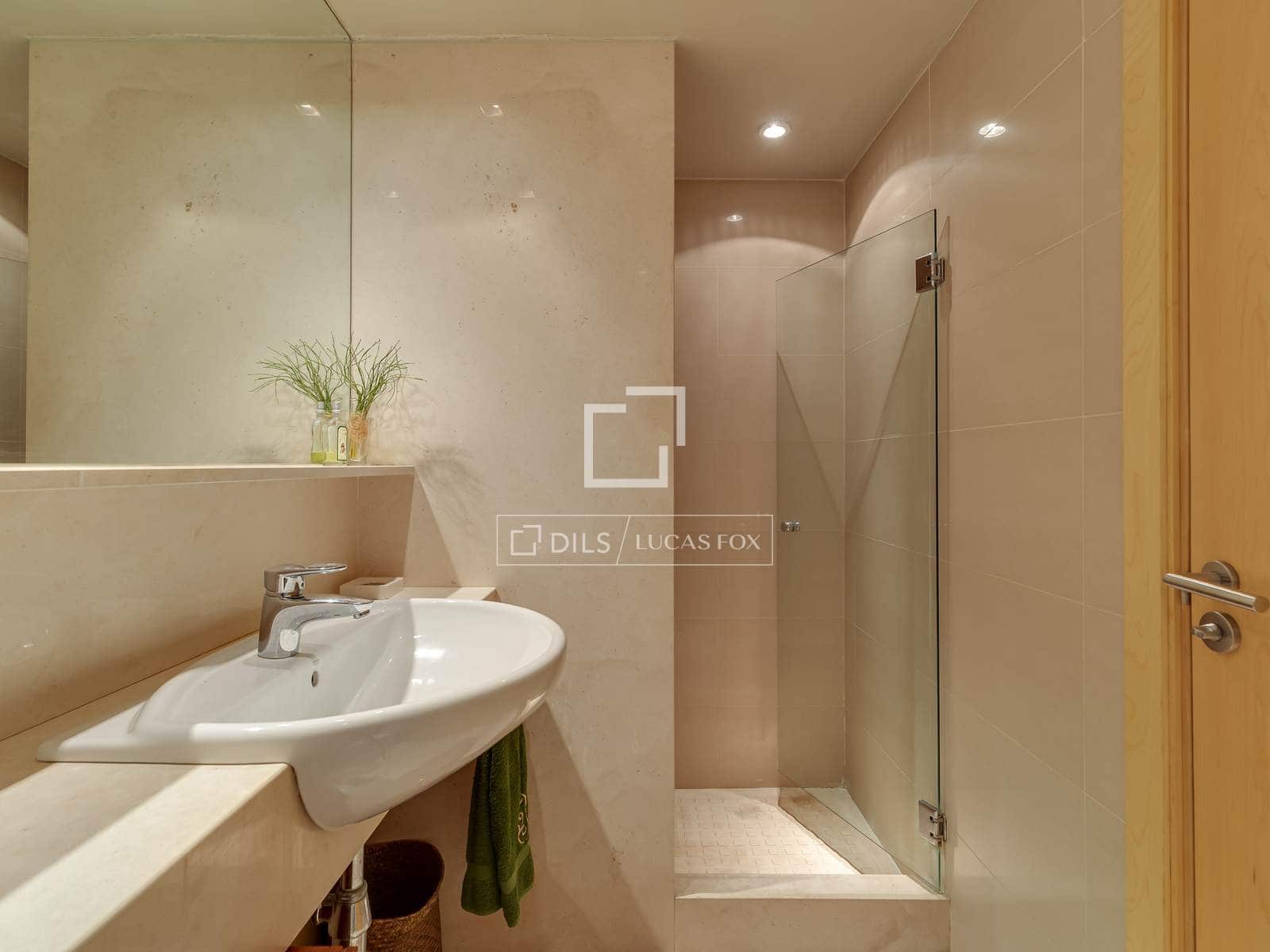 4 sovrum Lägenhet till salu i Barcelona stad med pool garage - 1 950 000 € (Ref: 9904889)