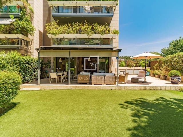 4 sovrum Lägenhet till salu i Barcelona stad med pool garage - 1 950 000 € (Ref: 9904889)