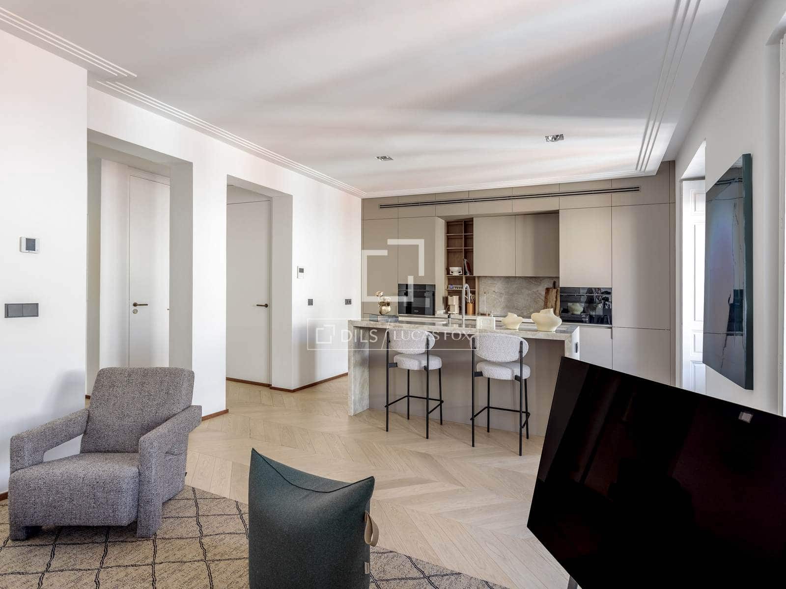 Apartamento de 1 habitación en Madrid ciudad en alquiler - 8.500 € (Ref: 9905037)
