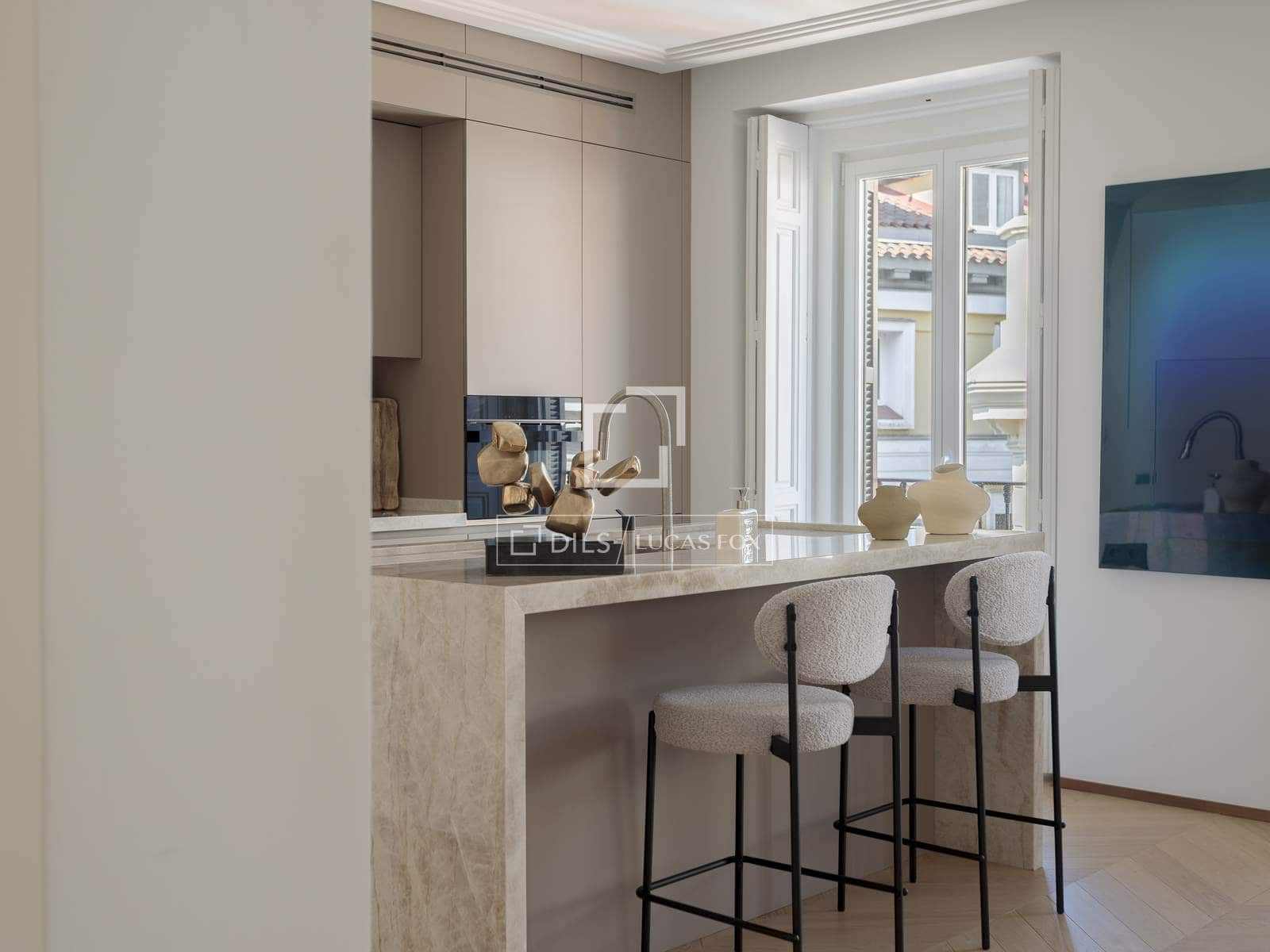 Apartamento de 1 habitación en Madrid ciudad en alquiler - 8.500 € (Ref: 9905037)