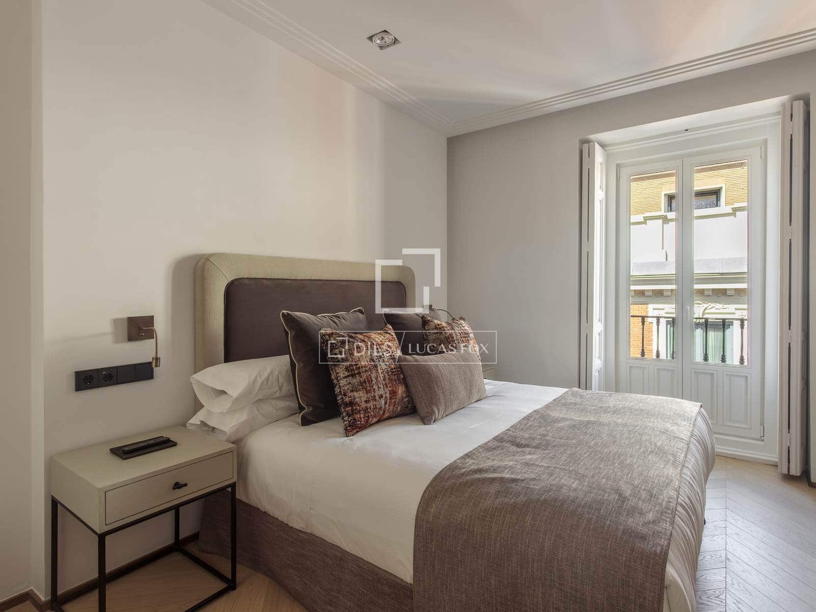 Apartamento de 1 habitación en Madrid ciudad en alquiler - 8.500 € (Ref: 9905037)